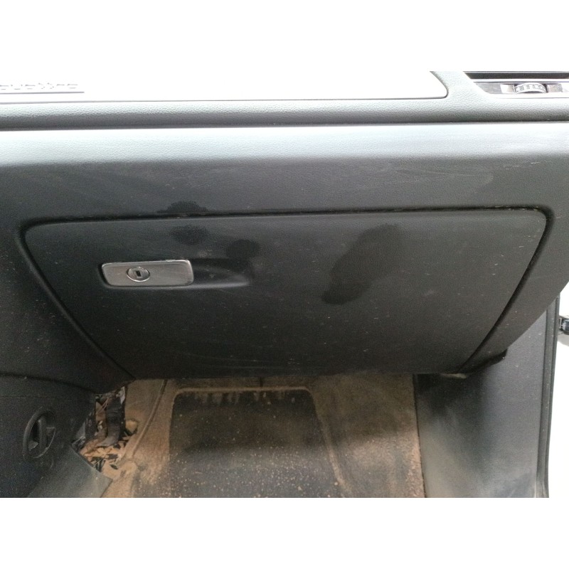 Recambio de guantera para audi q3 (8ub, 8ug) 2.0 tdi quattro referencia OEM IAM   