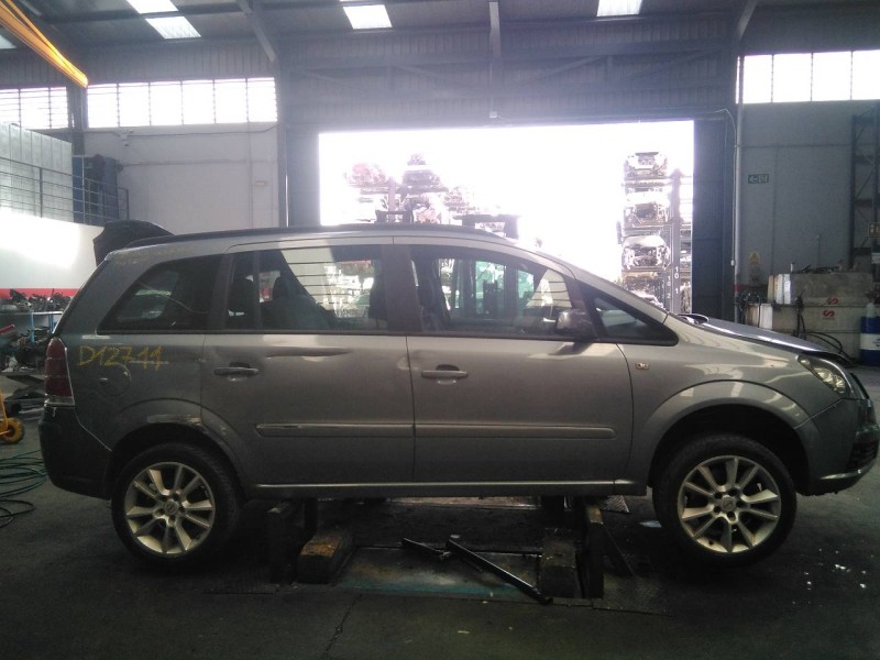 opel zafira b del año 2006
