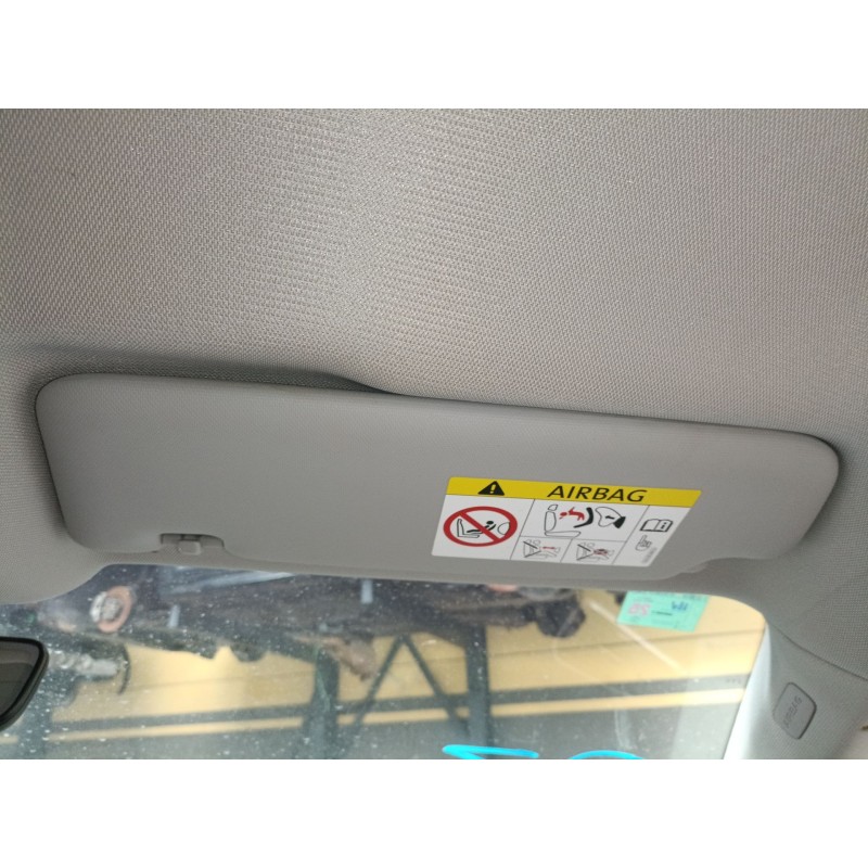 Recambio de parasol derecho para audi q3 (8ub, 8ug) 2.0 tdi quattro referencia OEM IAM   