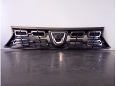 REJILLA DELANTERA 623103440R P2-A2-14