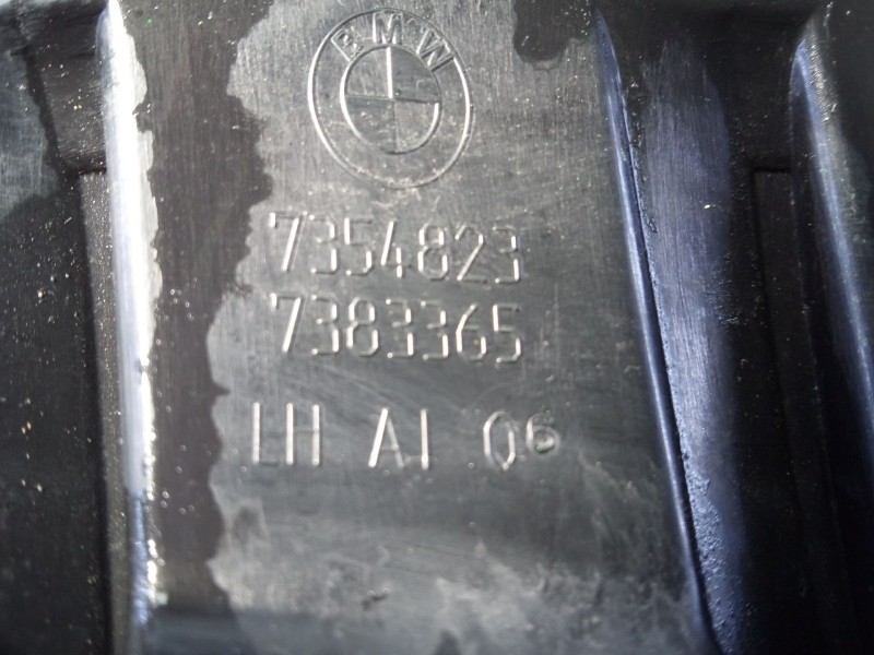 Recambio de rejilla paragolpes izquierda para bmw serie x1 (f48) sdrive 18d referencia OEM IAM 7354823  