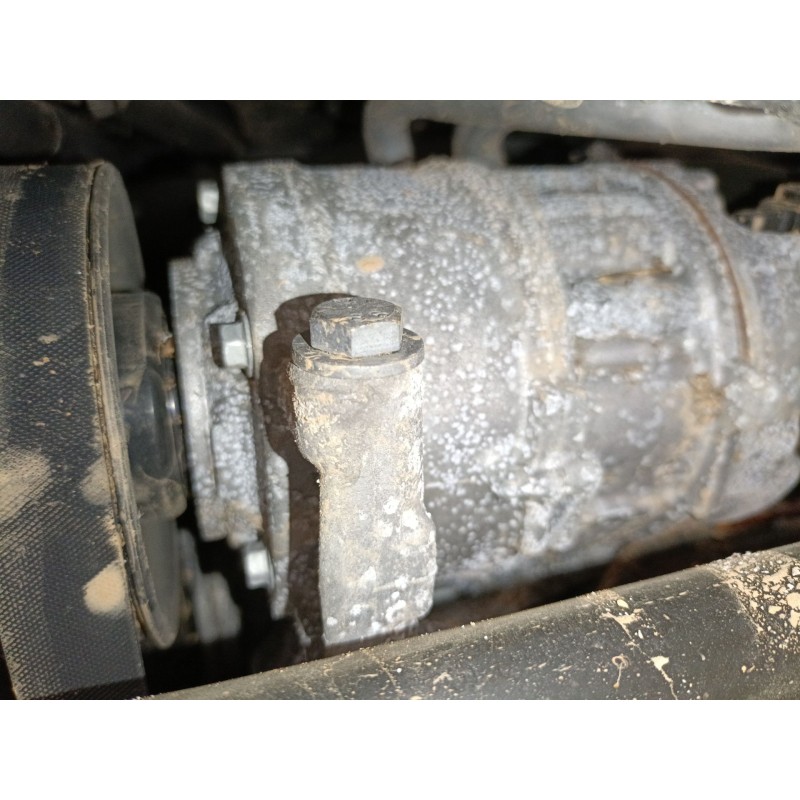 Recambio de compresor aire acondicionado para audi q3 (8ub, 8ug) 2.0 tdi quattro referencia OEM IAM   