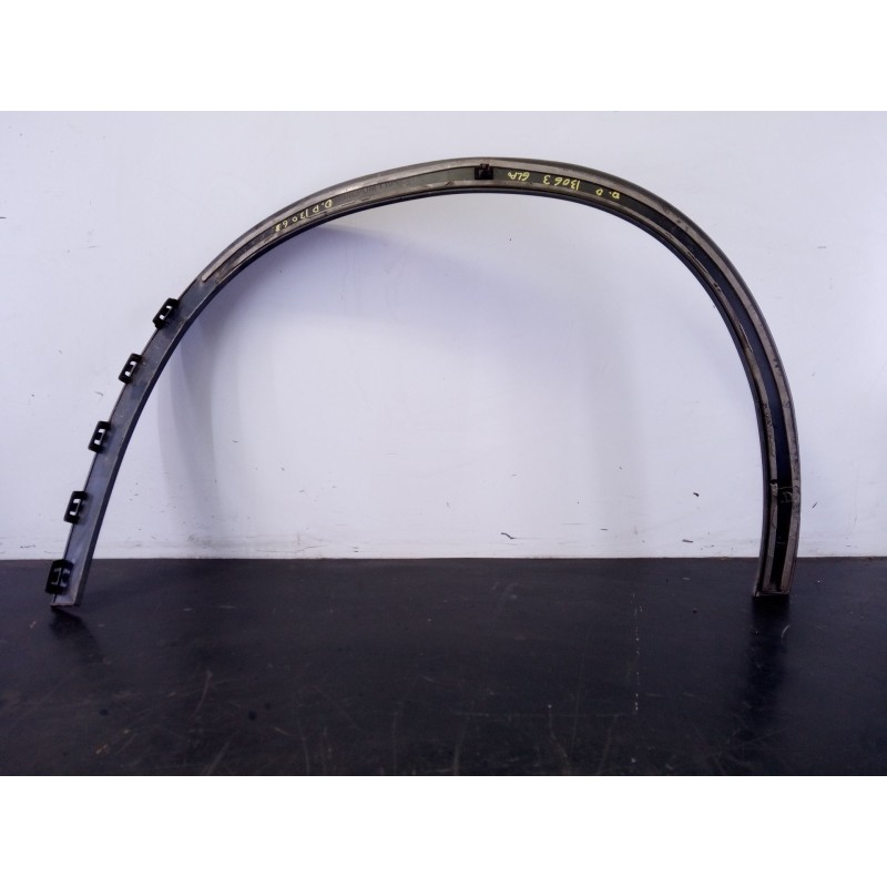 Recambio de aletin delantero derecho para mercedes-benz clase gla (x156) gla 220 d 4-matic (156.905) referencia OEM IAM   