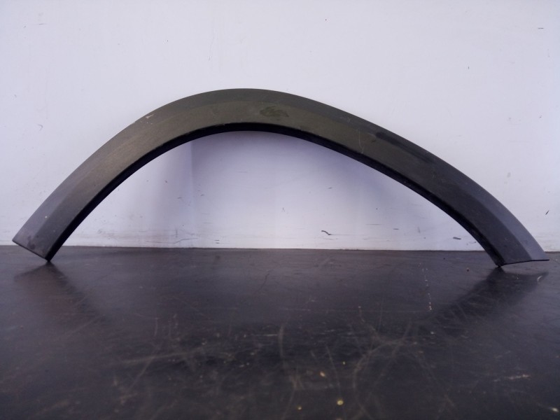 Recambio de aletin delantero derecho para peugeot 2008 (--.2013) allure referencia OEM IAM 28638C12  