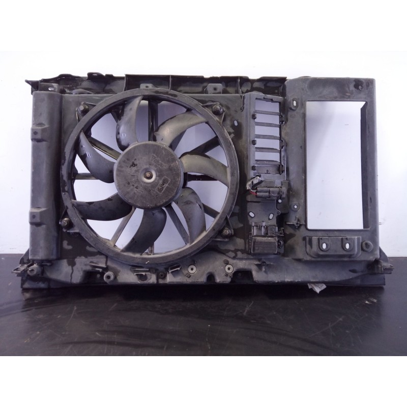 Recambio de electroventilador para peugeot partner tepee 1.6 bluehdi 100 referencia OEM IAM FC1049874716T  