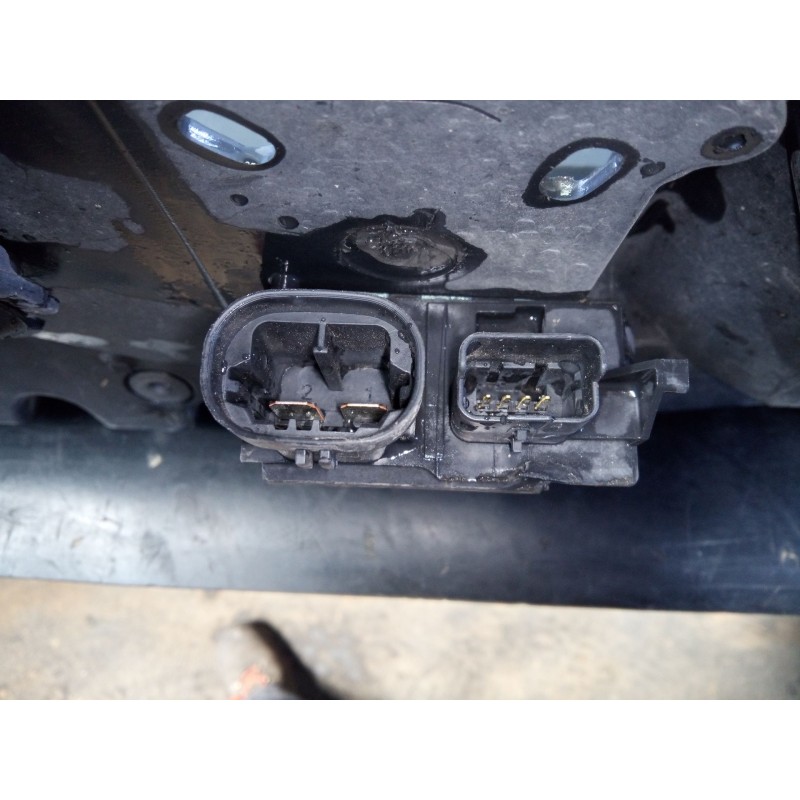 Recambio de electroventilador para peugeot partner tepee 1.6 bluehdi 100 referencia OEM IAM FC1049874716T  