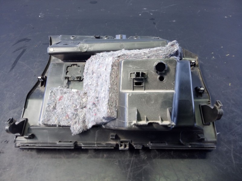 Recambio de guantera para peugeot partner tepee 1.6 bluehdi 100 referencia OEM IAM   