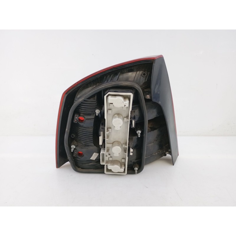 Recambio de piloto trasero derecho para skoda octavia berlina (1z3) trend referencia OEM IAM   