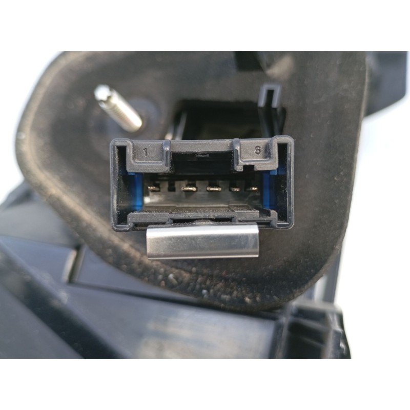 Recambio de piloto trasero derecho para peugeot 208 ii (ub_, up_, uw_, uj_) 1.2 puretech 100 referencia OEM IAM   