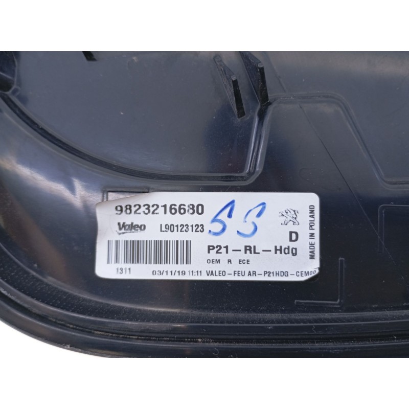 Recambio de piloto trasero derecho para peugeot 208 ii (ub_, up_, uw_, uj_) 1.2 puretech 100 referencia OEM IAM   