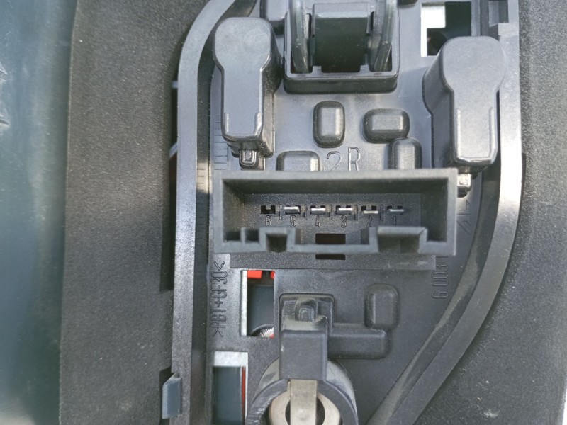 Recambio de piloto trasero derecho para bmw x5 (e70) xdrive40d referencia OEM IAM 7227790  