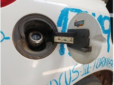 Recambio de tapa exterior combustible para ford focus iii turnier 1.5 tdci referencia OEM IAM    2