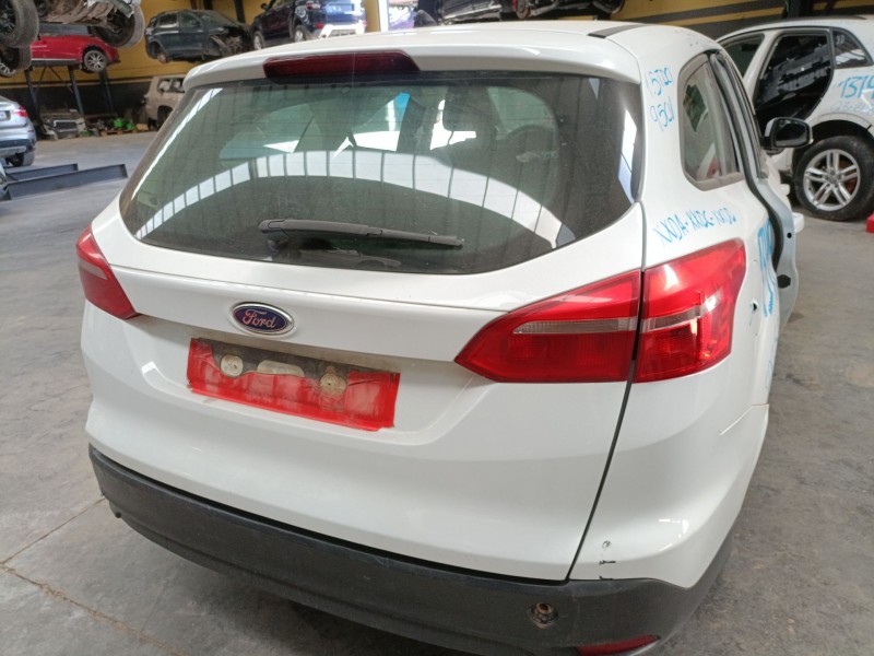 Recambio de porton trasero para ford focus iii turnier 1.5 tdci referencia OEM IAM   