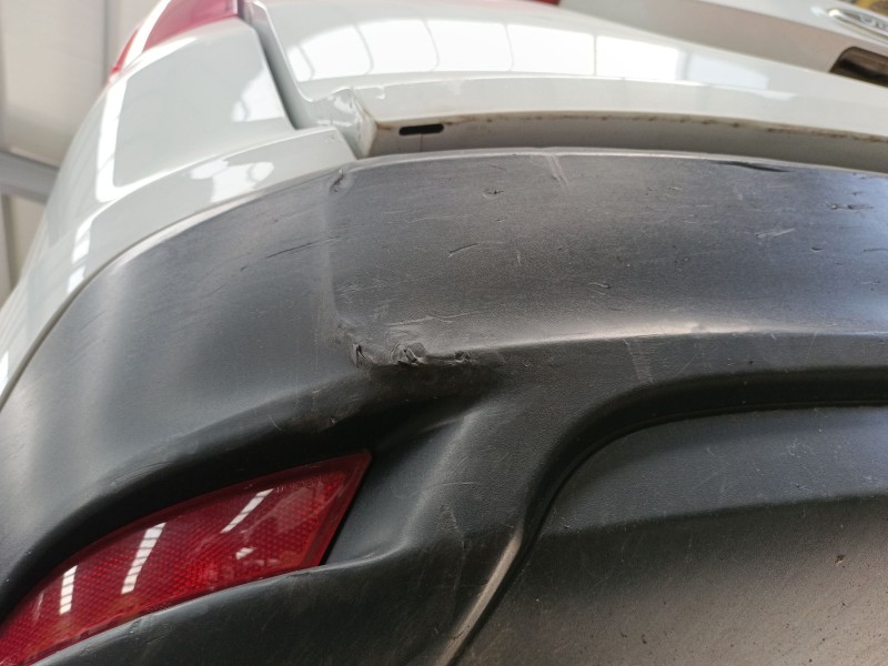 Recambio de paragolpes trasero para ford focus iii turnier 1.5 tdci referencia OEM IAM   