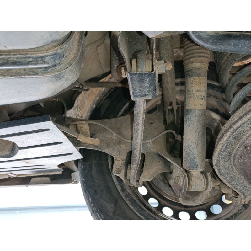 Recambio de mangueta trasera derecha para ford focus iii turnier 1.5 tdci referencia OEM IAM   