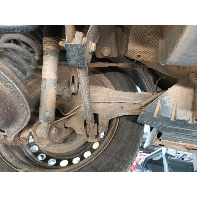 Recambio de mangueta trasera izquierda para ford focus iii turnier 1.5 tdci referencia OEM IAM   