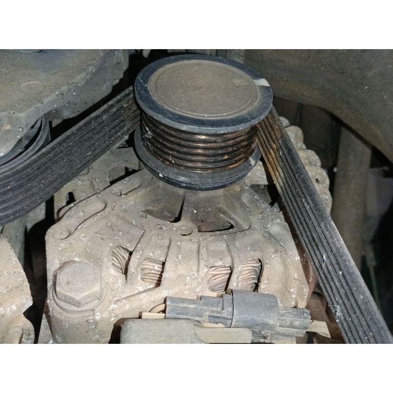 Recambio de alternador para ford focus iii turnier 1.5 tdci referencia OEM IAM   