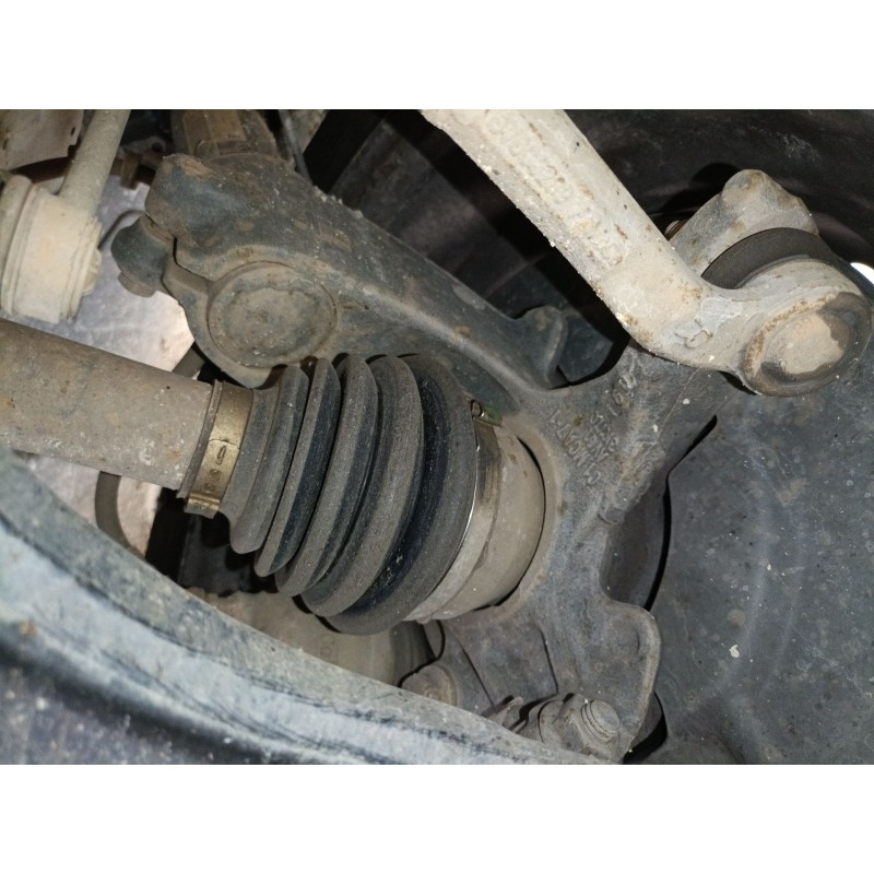 Recambio de mangueta delantera derecha para ford focus iii turnier 1.5 tdci referencia OEM IAM   