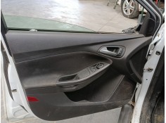 GUARNECIDO PUERTA DELANTERA IZQUIERDA 