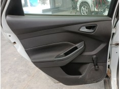 GUARNECIDO PUERTA TRASERA IZQUIERDA 