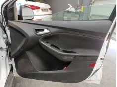 Recambio de guarnecido puerta delantera derecha para ford focus iii turnier 1.5 tdci referencia OEM IAM   