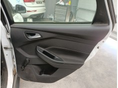 GUARNECIDO PUERTA TRASERA DERECHA 