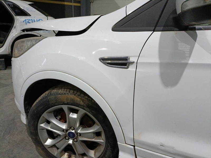 Recambio de aleta delantera izquierda para ford kuga ii (dm2) 2.0 tdci 4x4 referencia OEM IAM   