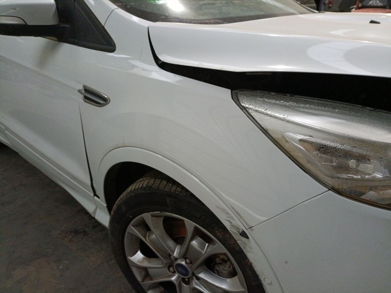 Recambio de aleta delantera derecha para ford kuga ii (dm2) 2.0 tdci 4x4 referencia OEM IAM   