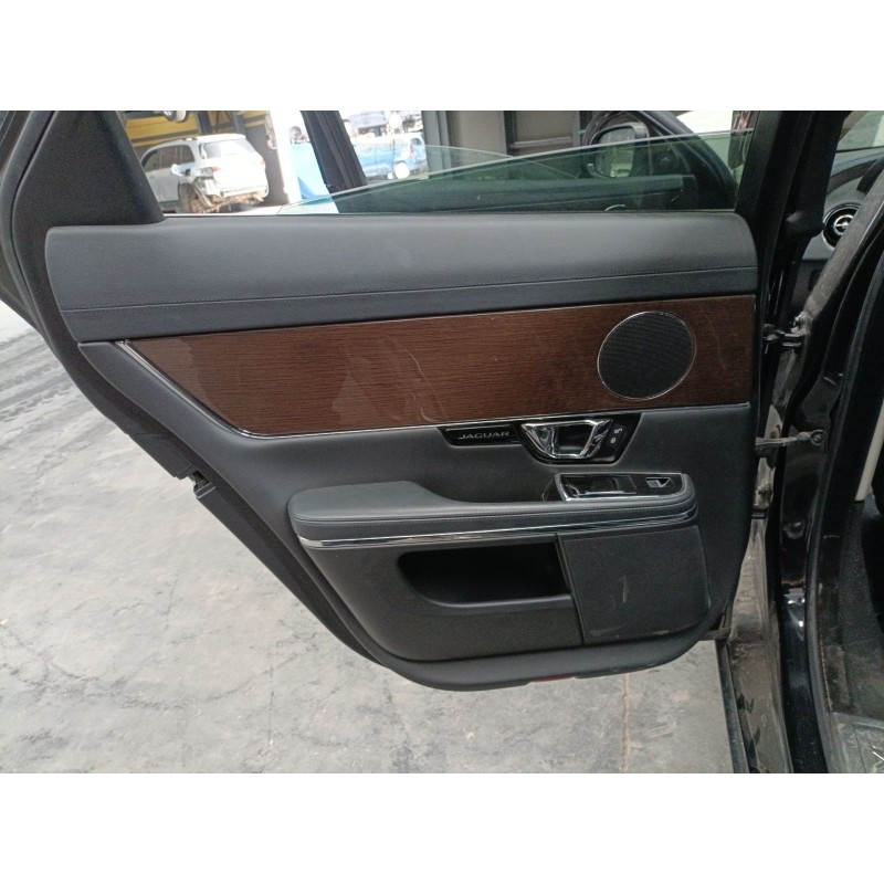 Recambio de guarnecido puerta trasera izquierda para jaguar xj (x351) 3.0 sdv6 referencia OEM IAM   