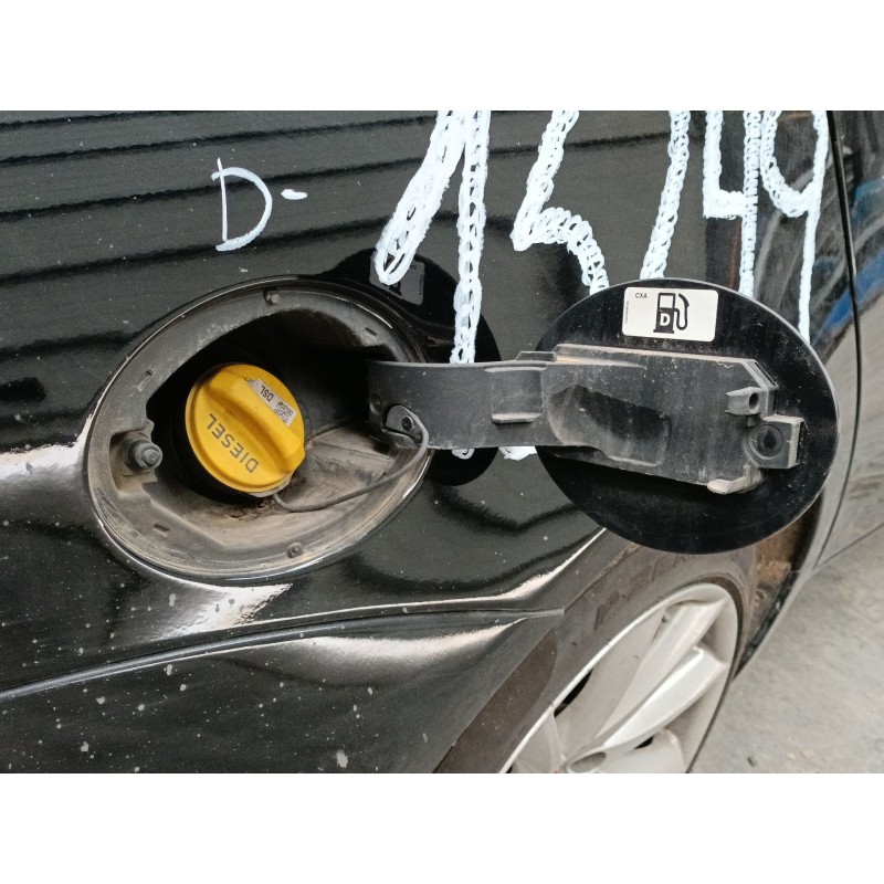 Recambio de tapa exterior combustible para jaguar xj (x351) 3.0 sdv6 referencia OEM IAM   