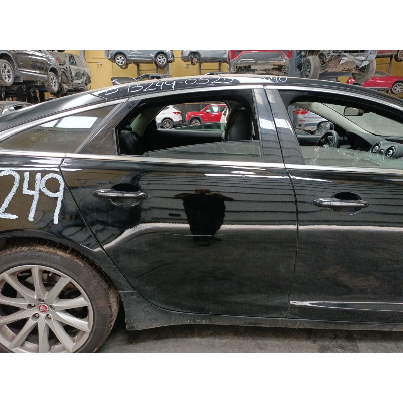 Recambio de puerta trasera derecha para jaguar xj (x351) 3.0 sdv6 referencia OEM IAM   