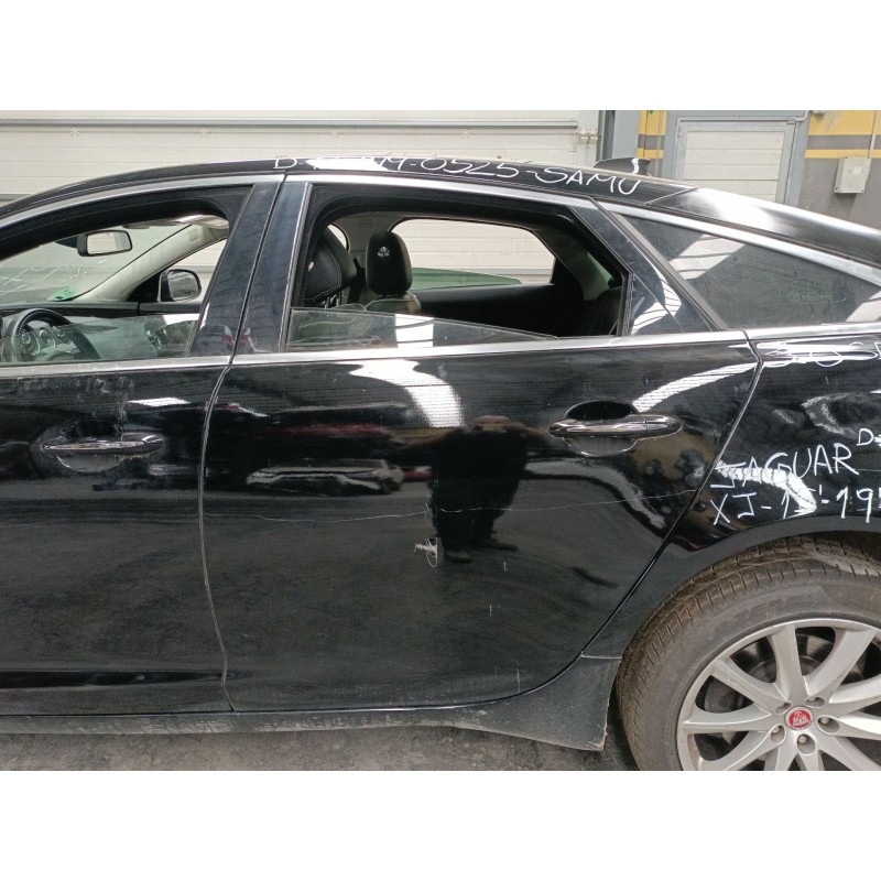 Recambio de puerta trasera izquierda para jaguar xj (x351) 3.0 sdv6 referencia OEM IAM   