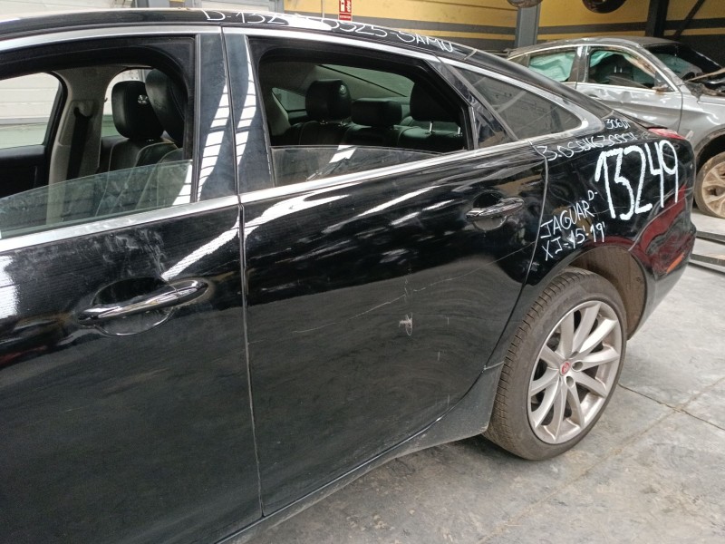 Recambio de puerta trasera izquierda para jaguar xj (x351) 3.0 sdv6 referencia OEM IAM   