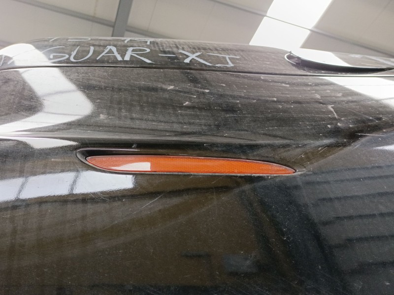 Recambio de paragolpes trasero para jaguar xj (x351) 3.0 sdv6 referencia OEM IAM   