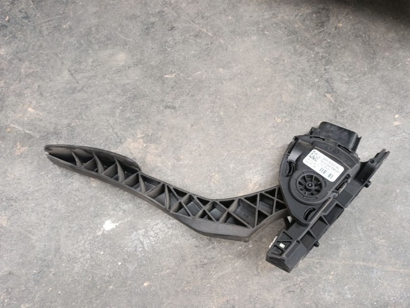 Recambio de pedal acelerador para jaguar xj (x351) 3.0 sdv6 referencia OEM IAM   