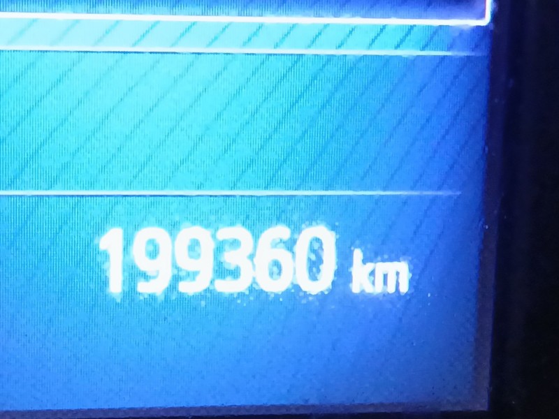 toyota auris (_e18_) del año 2016