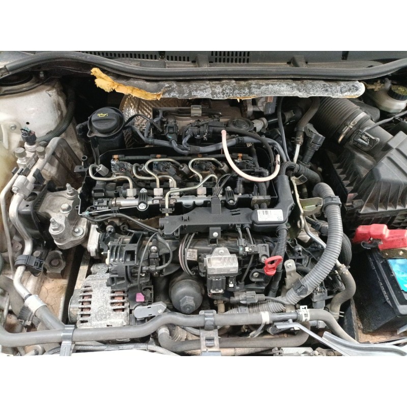 toyota auris (_e18_) del año 2016