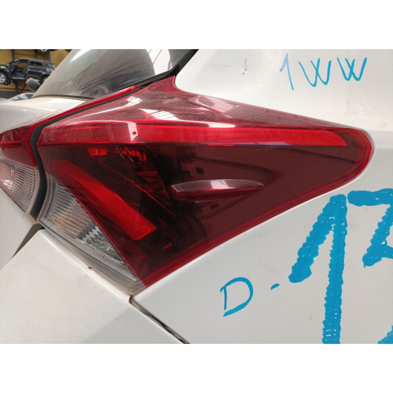 Recambio de piloto trasero derecho para toyota auris (_e18_) 1.6 d4-d (wwe185_) referencia OEM IAM   