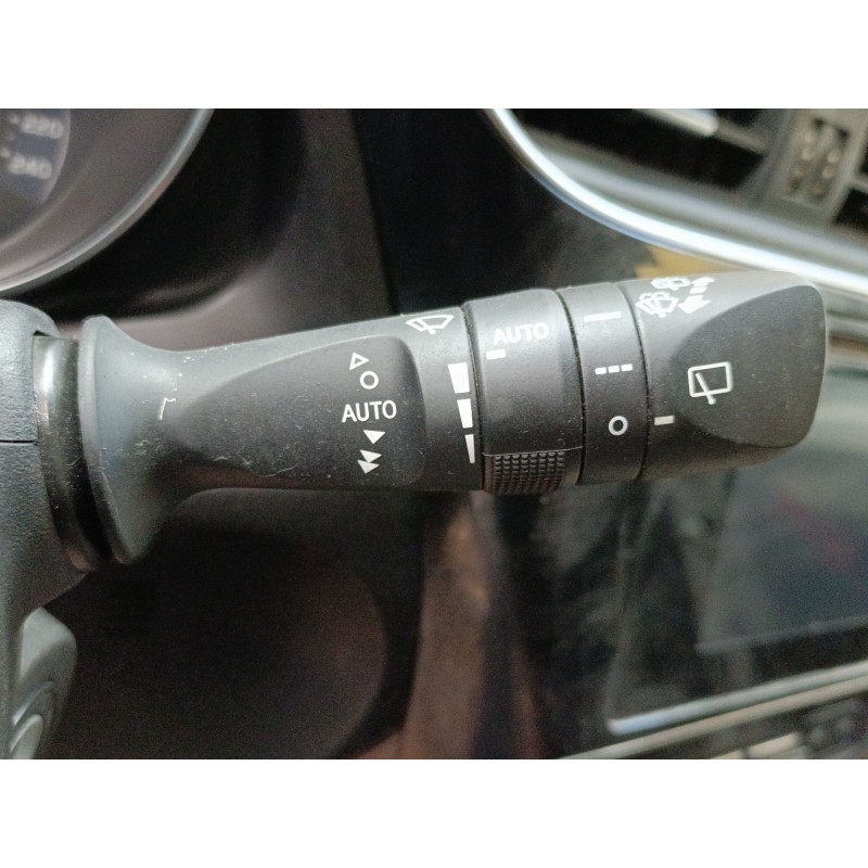 Recambio de mando limpia para toyota auris (_e18_) 1.6 d4-d (wwe185_) referencia OEM IAM   