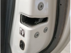 Recambio de cerradura puerta trasera derecha para toyota auris (_e18_) 1.6 d4-d (wwe185_) referencia OEM IAM   