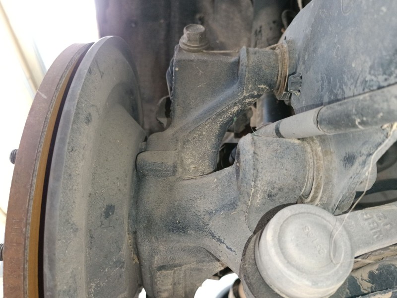 Recambio de mangueta trasera derecha para toyota auris (_e18_) 1.6 d4-d (wwe185_) referencia OEM IAM   