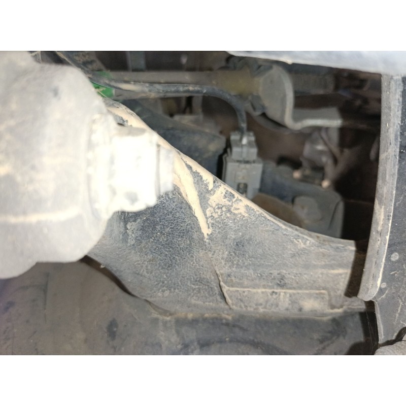 Recambio de mangueta trasera derecha para toyota auris (_e18_) 1.6 d4-d (wwe185_) referencia OEM IAM   