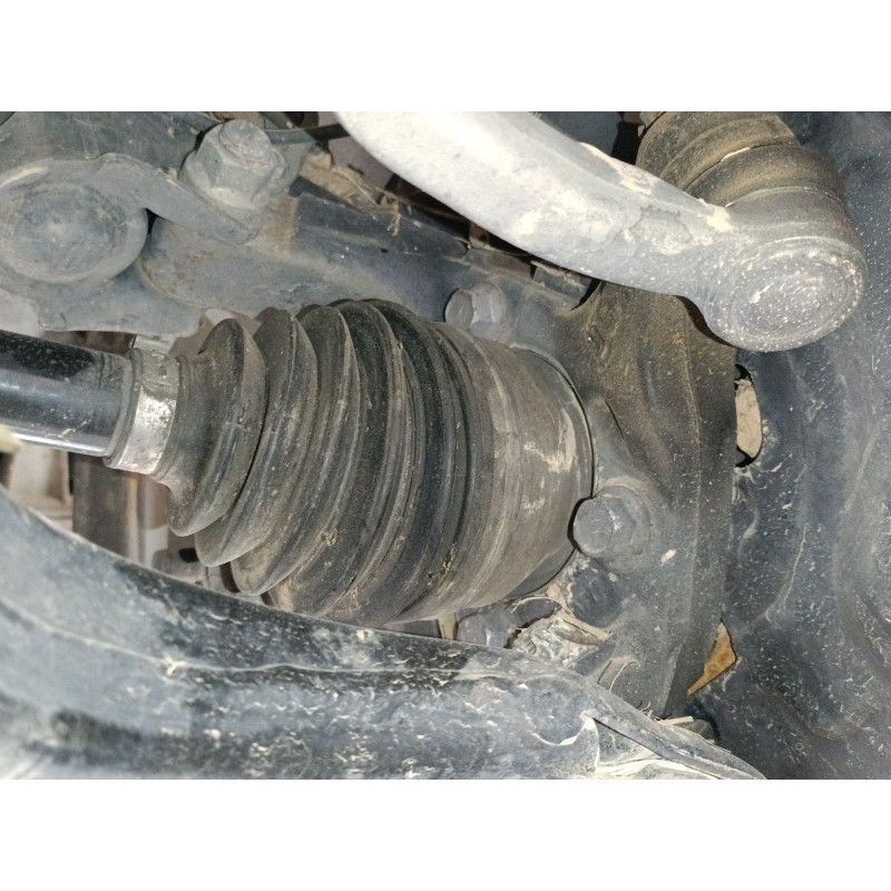 Recambio de mangueta delantera derecha para toyota auris (_e18_) 1.6 d4-d (wwe185_) referencia OEM IAM   