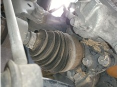 Recambio de mangueta delantera izquierda para toyota auris (_e18_) 1.6 d4-d (wwe185_) referencia OEM IAM    2