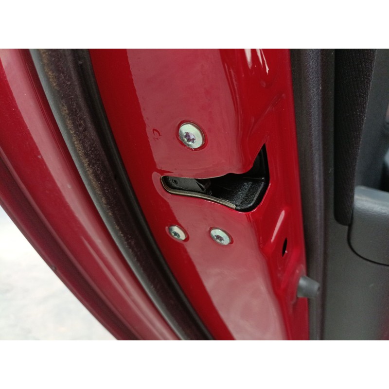 Recambio de cerradura puerta trasera izquierda para hyundai i30 (gd) 1.6 crdi referencia OEM IAM   