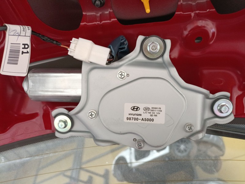 Recambio de motor limpia trasero para hyundai i30 (gd) 1.6 crdi referencia OEM IAM 98700A5000  