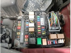 Recambio de caja reles / fusibles para hyundai i30 (gd) 1.6 crdi referencia OEM IAM   