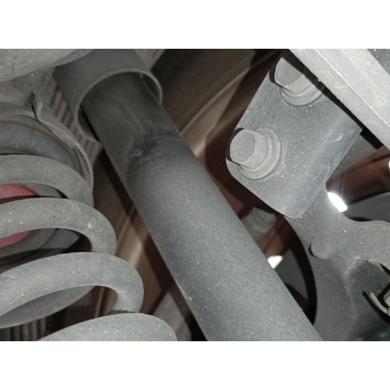 Recambio de amortiguador trasero izquierdo para hyundai i30 (gd) 1.6 crdi referencia OEM IAM   