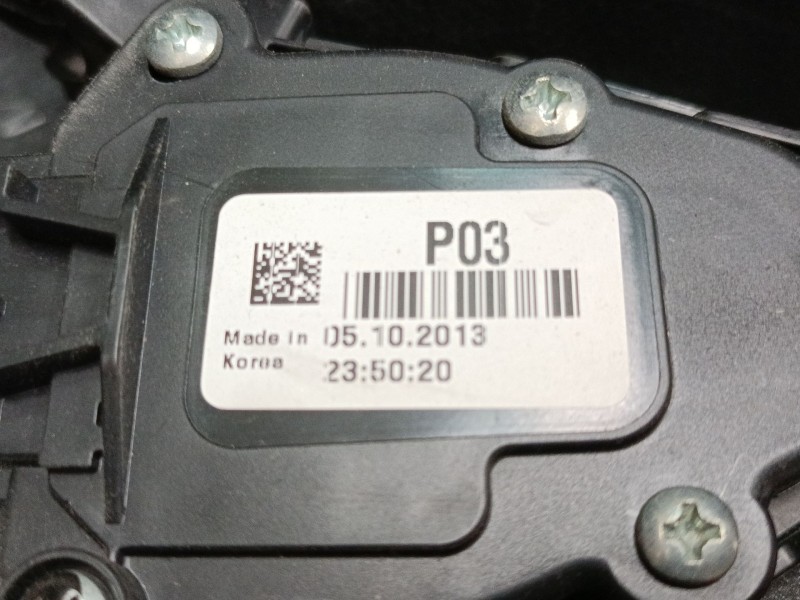 Recambio de pedal acelerador para hyundai i30 (gd) 1.6 crdi referencia OEM IAM 327003  