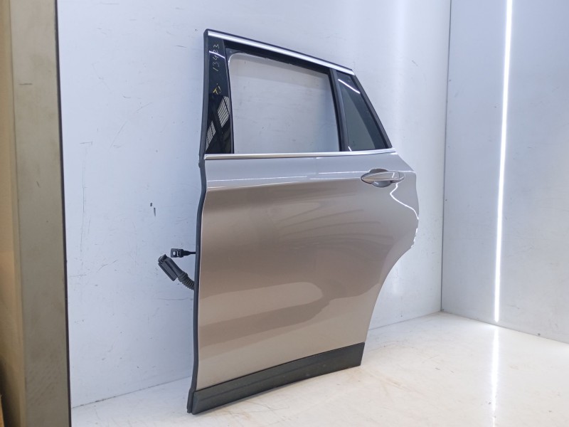 Recambio de puerta trasera izquierda para bmw x1 (f48) sdrive 18 d referencia OEM IAM   